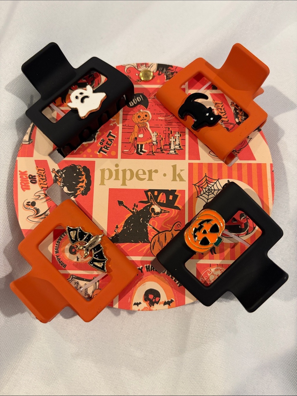 Piper.k Halloween Charm Claw Clip Set in Orange and Black